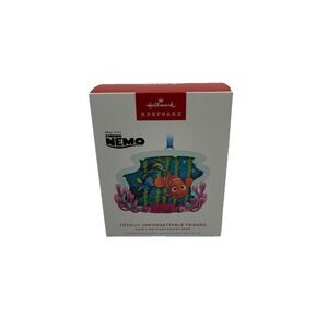 2024 Hallmark Ornament Disney‎ Finding Nemo Totally Unforgettable Friends NIB